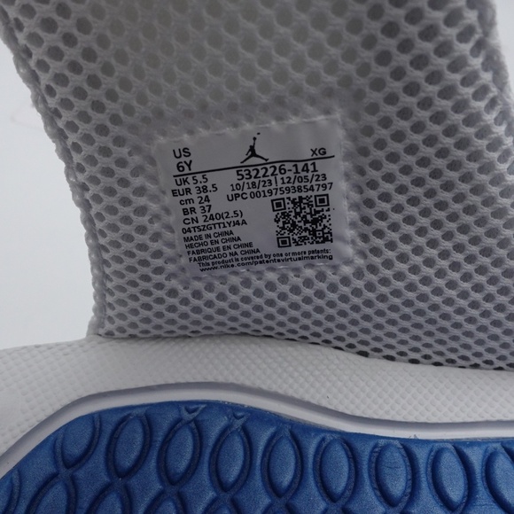 SLD NEW Jordan Hydro 4 Retro Slide Sandals 532226-141 White - Picture 2 of 7